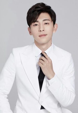 DENG LUN