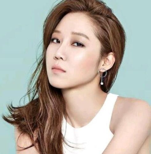 Kong Hyo Jin