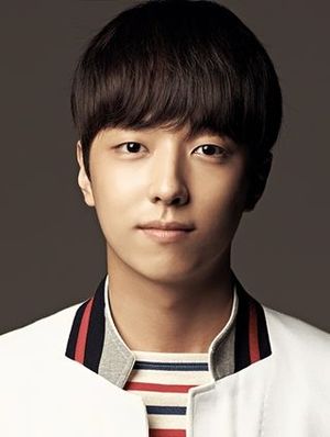 Lee Yoo Jin