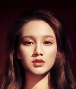 Eva Cheng