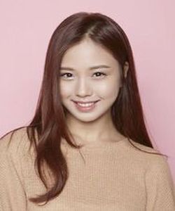 Go Min Si