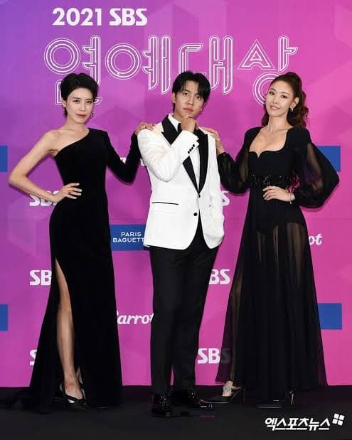 SBS Entertainment Awards 2021 ح1 حفل جوائز SBS للدراما 2021 الحلقة 1 مترجمة
