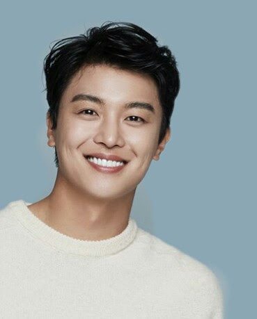 Kim Yoon Woo